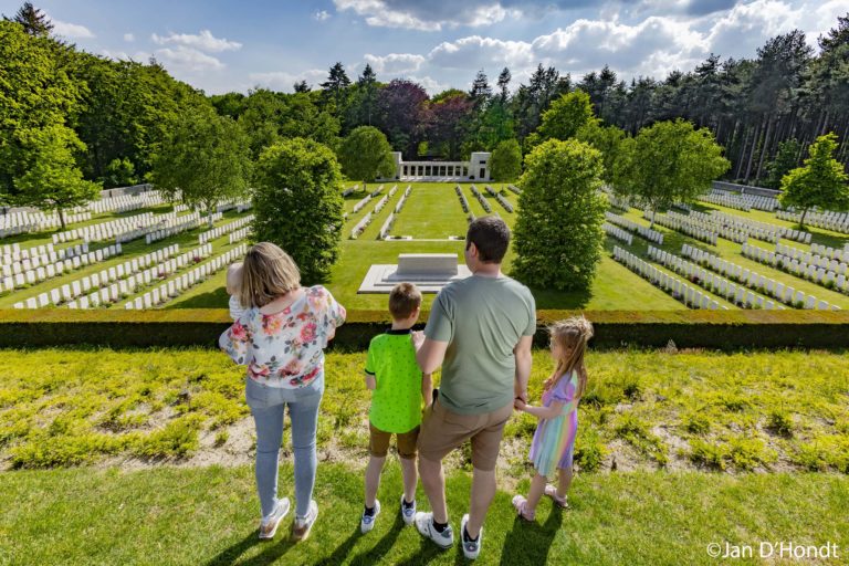 Buttes New British Cemetery Zonnebeke
